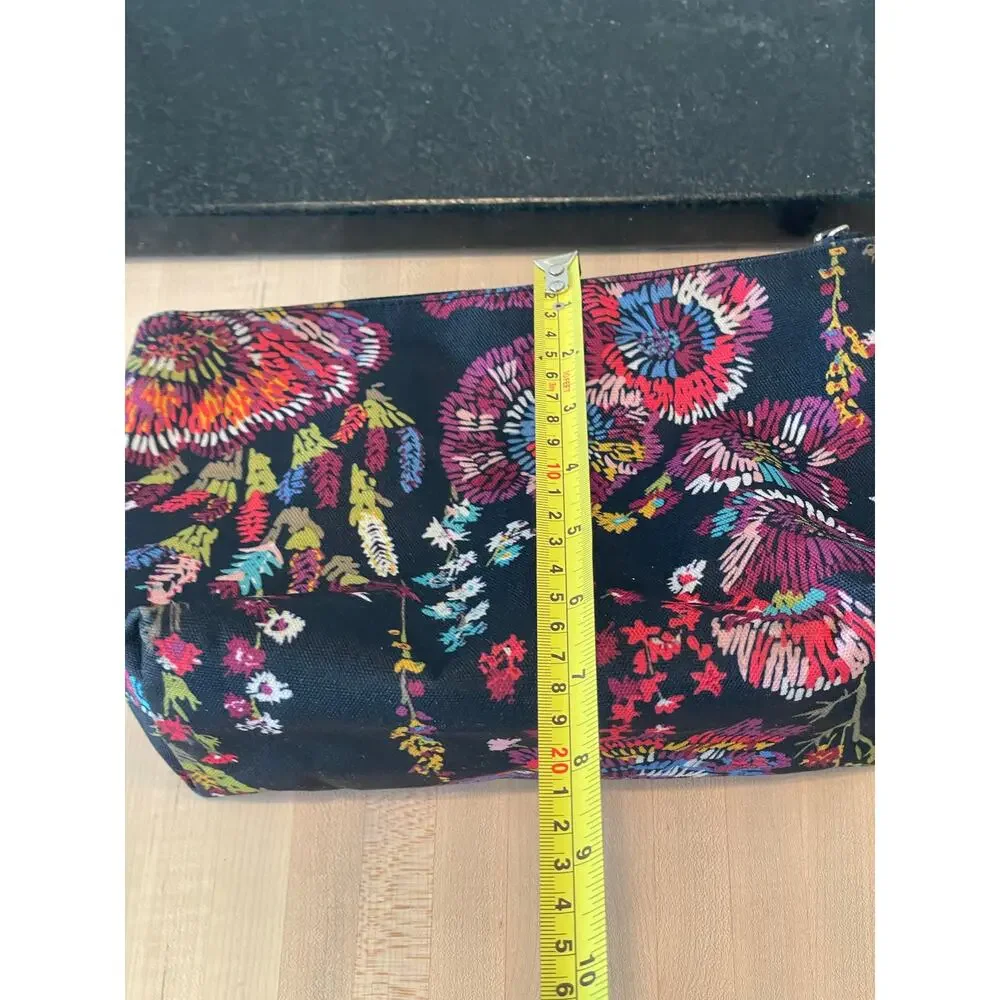 Vera Bradley make up toiletry bag wipeable floral